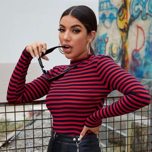 Red and black Mock-Neck Rib-Knit Striped Tee - Picture 2 of 3